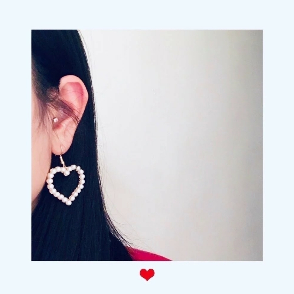 NWOT Pearl Heart Pendant Earrings